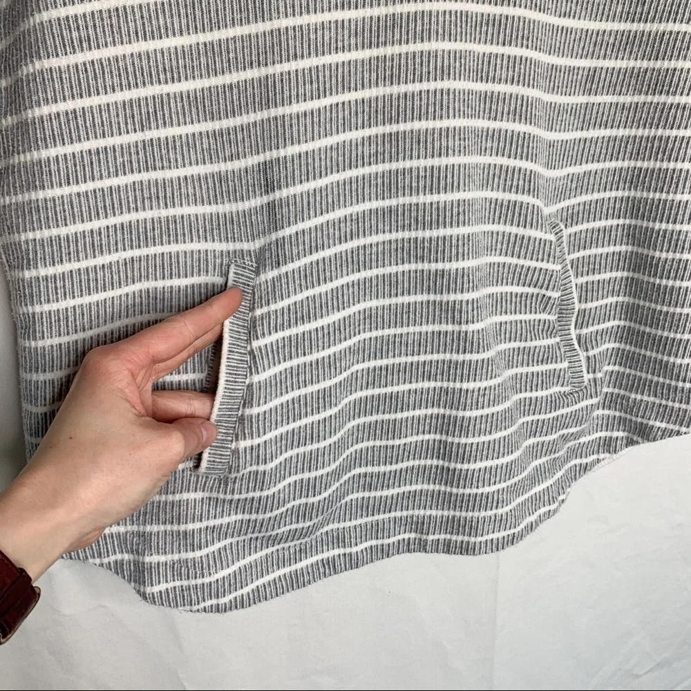 🦩2/$25 Tommy Hilfiger Athluxe / Cowl Neck Sweater - Picture 6 of 13